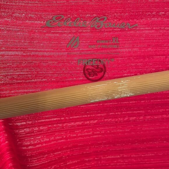 Eddie Bauer Freedry Ruched Top - Picture 2 of 4